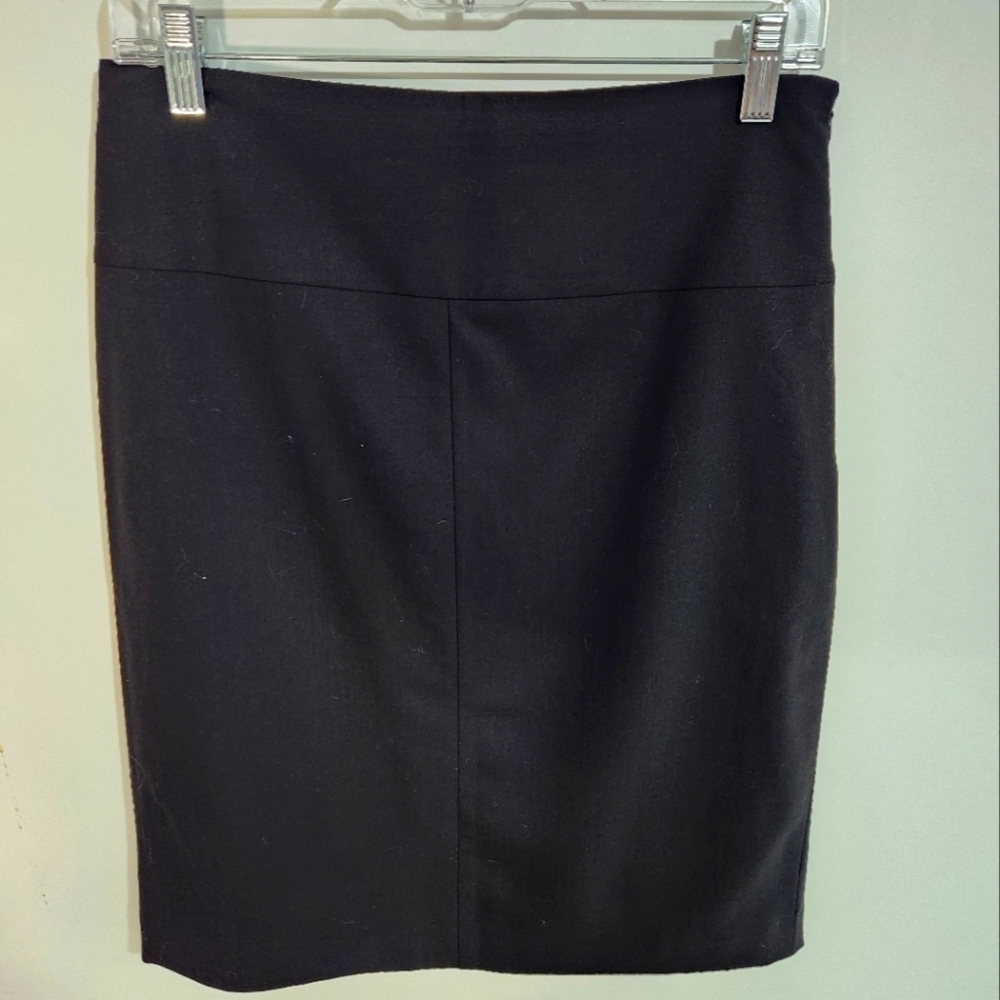 Banana Republic wool/elastic skirt, size 10